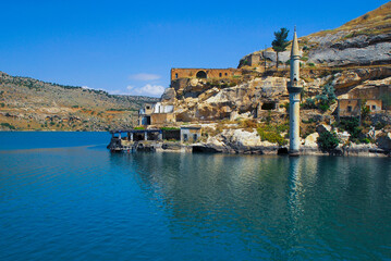 Fototapeta premium View of the abandoned old town in the district of Halfeti, Şanlıurfa / Turkey