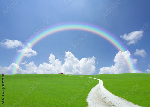 赤い屋根の家に続く白い道と虹 Wall Mural Wallpaper Murals Paylessimages