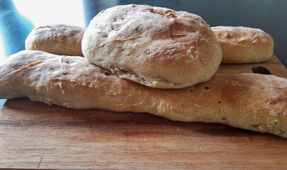 Pane all'olio fatto in casa con il lievito madre, ricette e cucina