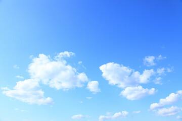 Fototapeta na wymiar 青空の雲