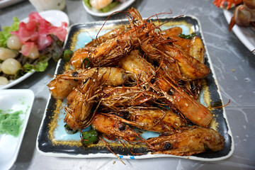 grilled shrimp with sauce