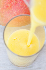 マンゴとマンゴージュース