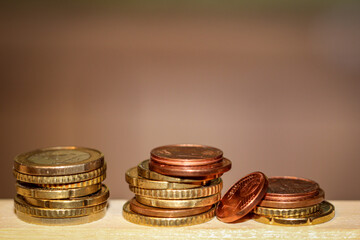 Banknoten und Münzen sind Grundlage für ein erfolgreiches Geschäfft.