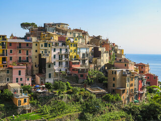 Fototapeta na wymiar View of Corniglia, a beautiful hilltop italian village in the Cinque Terre