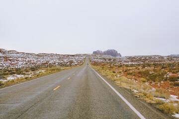 Fototapeta na wymiar Winter in Monument Valley, Arizona, Utah 