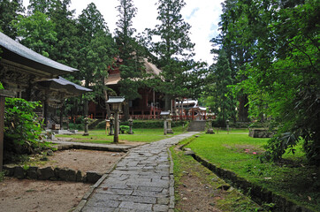 羽黒山三神合祭殿