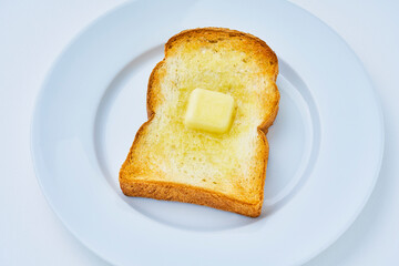 トースト　バター　とろける