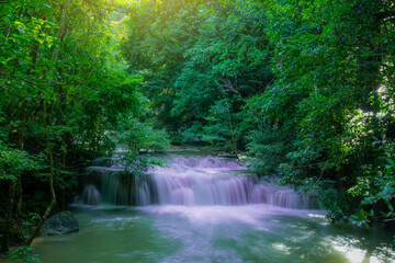 Obraz premium Erawan waterfall at Kanchanaburi in Thailand