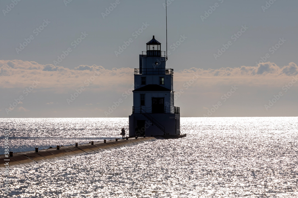 Poster The lighthouse in lake Michigan