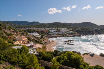 Fototapeta na wymiar PLAGE à Ibiza par fort vent