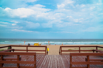Fototapeta na wymiar Colorful scenic view of Surfers Paradise Beach on the Golf Coast, Australia, on a cloudy day. 