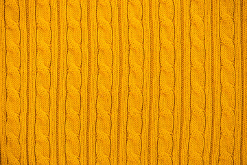 Yellow mustard knitted wool-fabric, with vertical braids