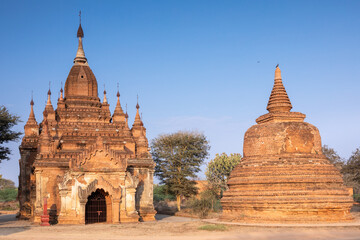 Fototapeta premium Ancient Shwe Nan Yin Taw Monastery at Bagan