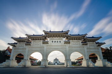Fototapeta premium Front gate of Chiang Kai-Shek Memorial Hall at dawn, Taipei, Taiwan. Chinese latters means 