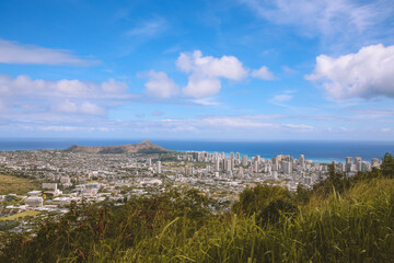 Obraz premium Tantalus lookout, City view of Honolulu, Oahu, Hawaiii
