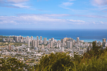 Fototapeta na wymiar Tantalus lookout, City view of Honolulu, Oahu, Hawaiii