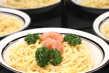 鏡に映るたらこスパゲティ