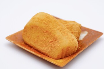 あべかわもち　きなこもち　静岡県の名物　箸で伸ばす