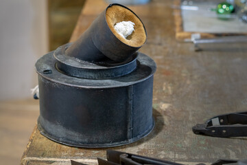 Antique glass melting burner