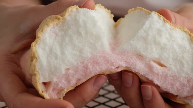 Cloud Bread. Meringue cake. CLOUD BREAD from TIK TOKA. Bread without flour. BREAD from 3 ingredients.