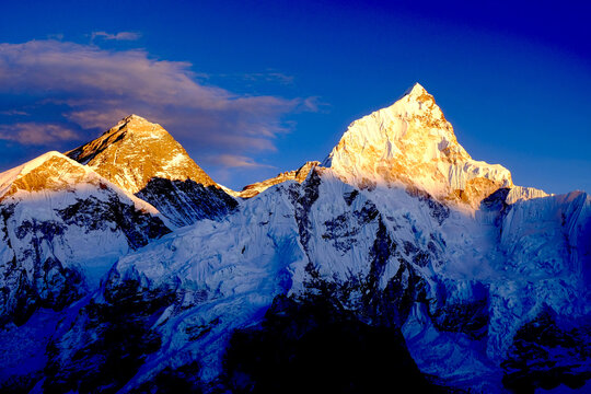 Nepal Everest Base Camp Trek Trekking Culture Religion Outdoor Adventure