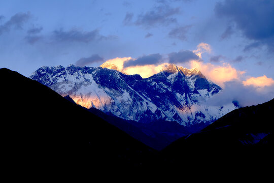 Nepal Everest Base Camp Trek Trekking Culture Religion Outdoor Adventure