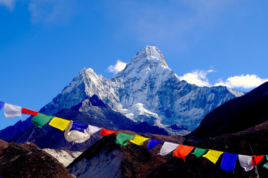 Nepal Everest Base Camp Trek Trekking Culture Religion Outdoor Adventure