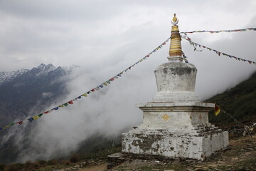 buddhist stupa in himalaya
