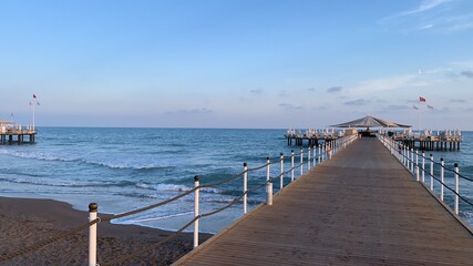 Fototapeta premium pier in the sea