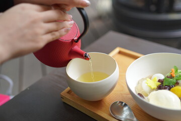 あんみつとお茶