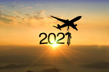 silhouette travelling