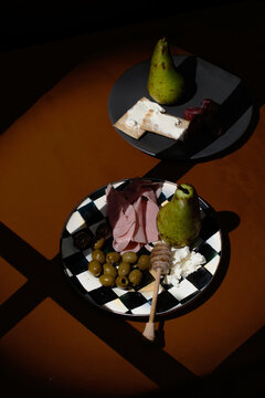 Gourmet cheese plate
