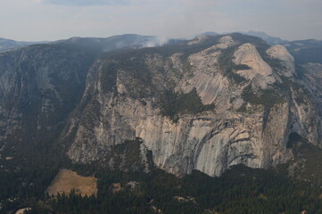 Hiking, climbing and camping in the beautiful Yosemite National Park and valley in California, USA