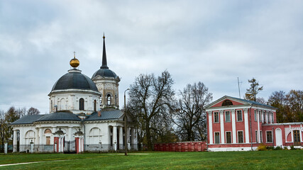 Remains of luxury. The old Russian estate of the Goncharovs, which was visited by Pushkin. Landscape