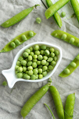 green peas in a bowl