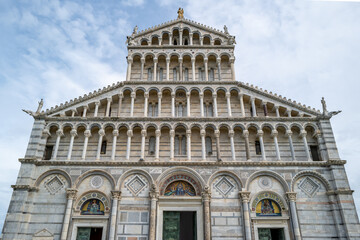 Fototapeta na wymiar The cathedral in Pisa, Italy