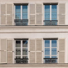 Paris, typical facade, geometry of the windows