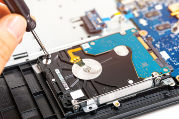 Obraz premium laptop harddisk repair and replacement