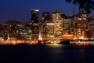 Obraz premium San Francisco city skyline at night
