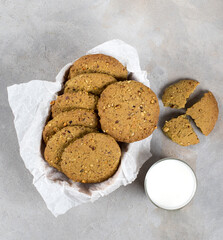 chocolate chip cookies