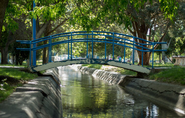 Un pequeño puente en General Roca 6