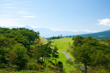 Obraz premium ゴルフ場と八ヶ岳