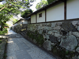 滋賀県坂本の石積みの街並