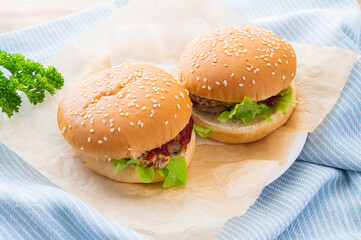 手作りハンバーガー