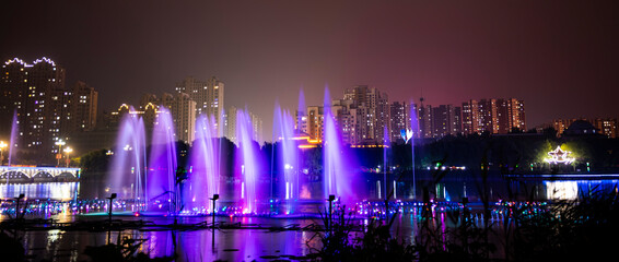 Fountains and city night scenes