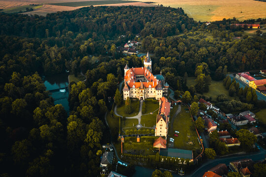 Zleby Chateau is a chateau approximately 7 km east of Caslav. It was originally a castle built by the Lichtenburg family. The first indirect mention of it comes from 1289.