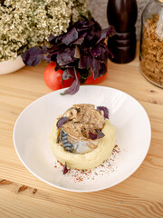 potatoes and fish sardine