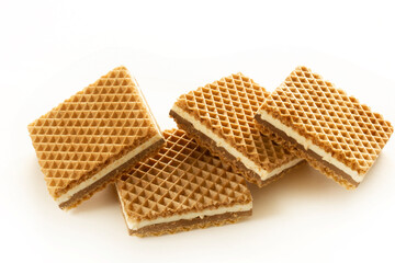 Crispy wafers with chocolate and hazelnut cream