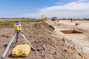 Modern device makes topographic measurements with laser, total center