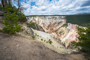 hiking the canyon rim south trail in grand canyon of the yellowstone, wyoming, usa